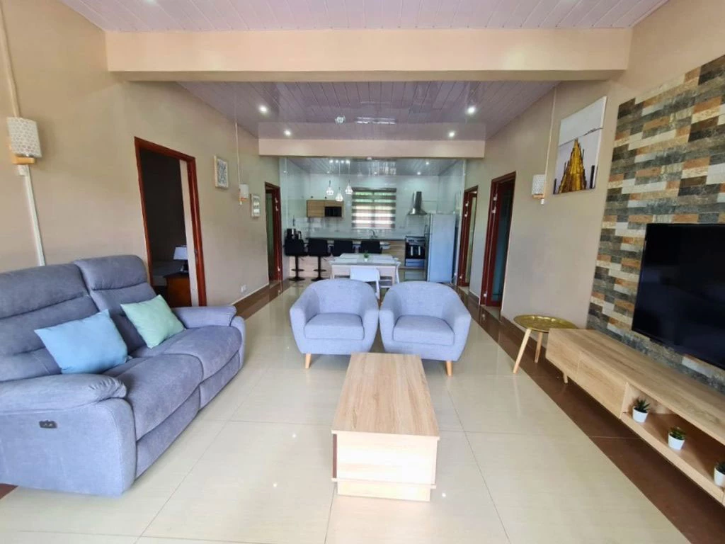 001024-livingroom3.webp