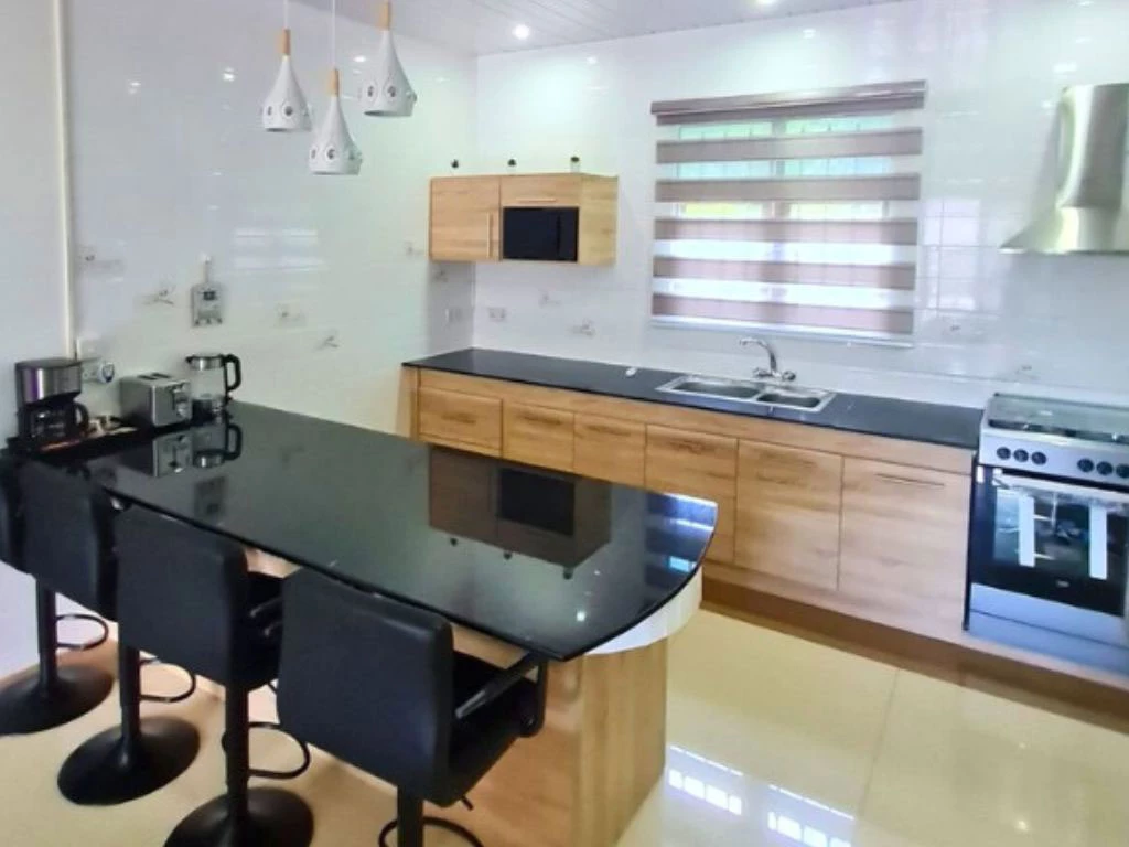001024-kitchen.webp