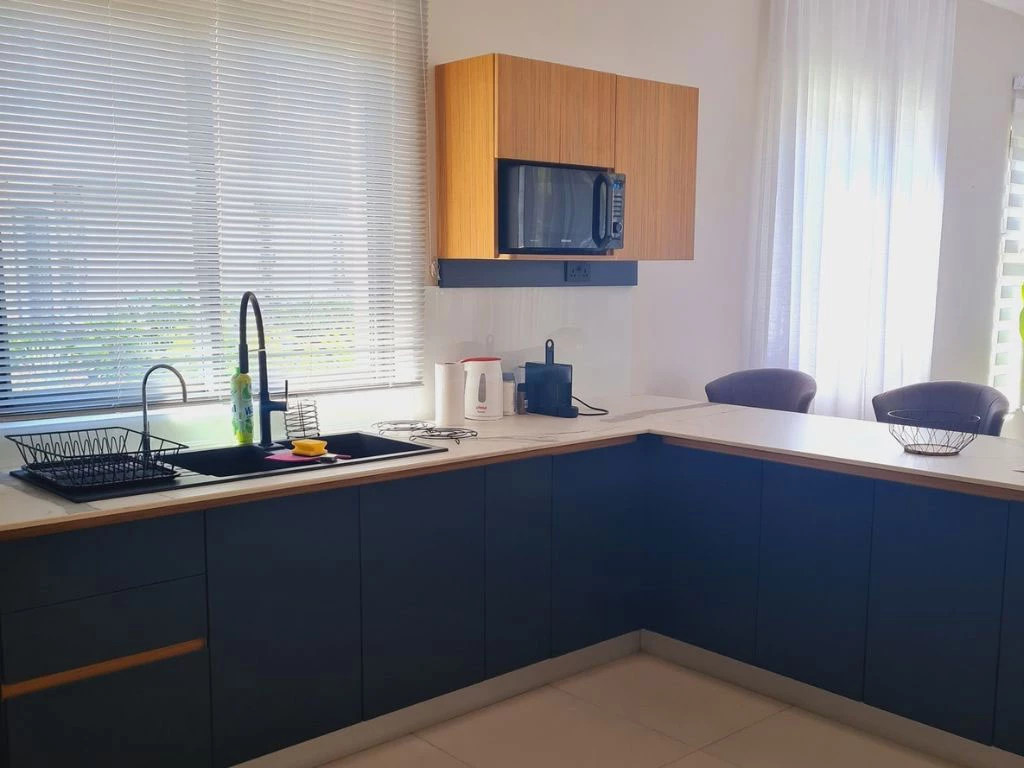 001014-kitchen.webp
