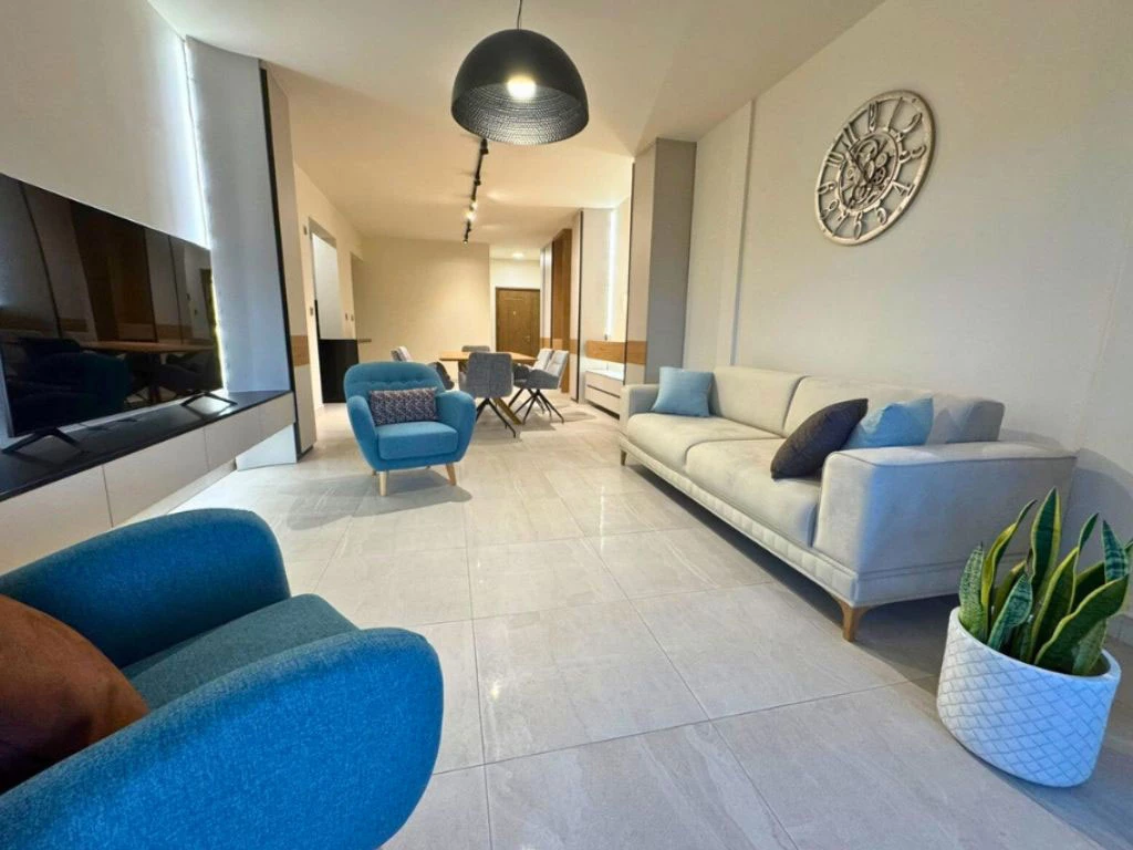 001036-livingroom6.webp