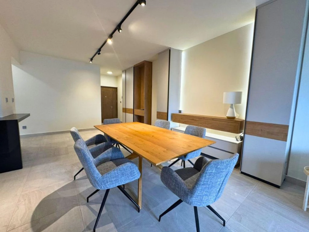 001036-livingroom3.webp