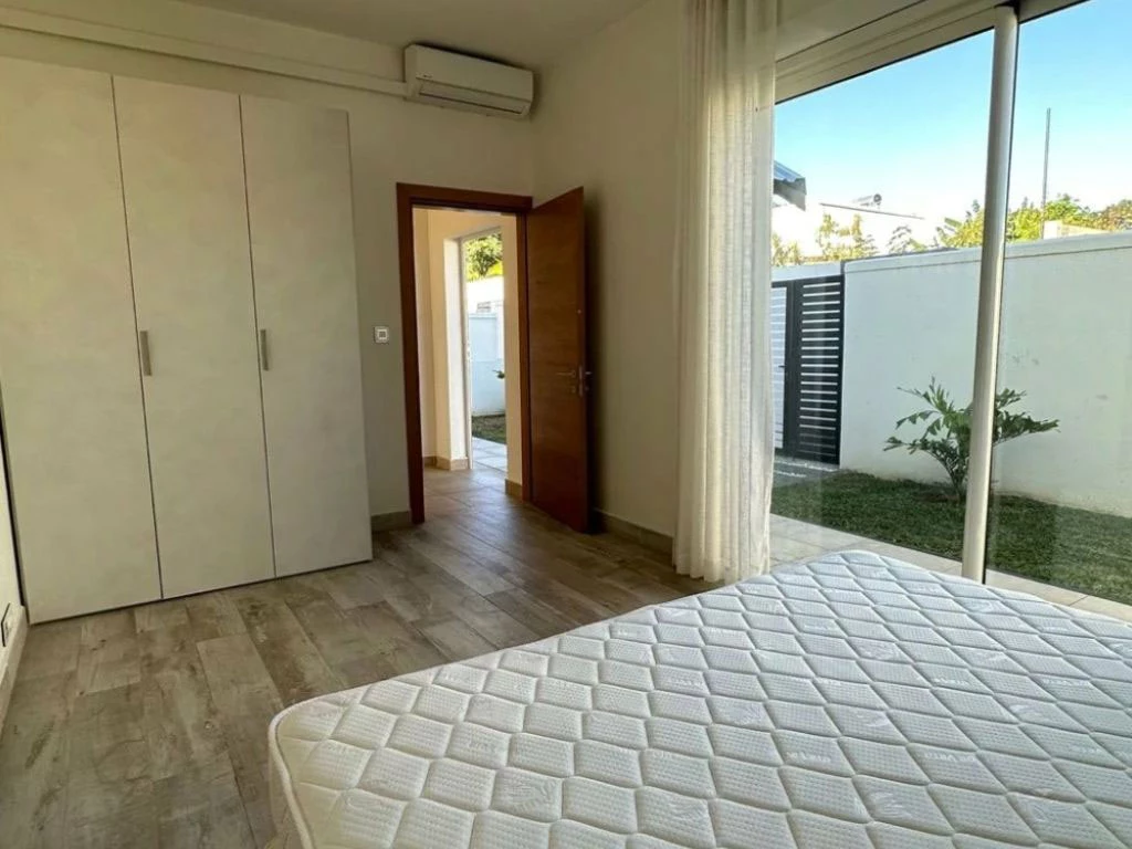 010004-2bedroom.webp