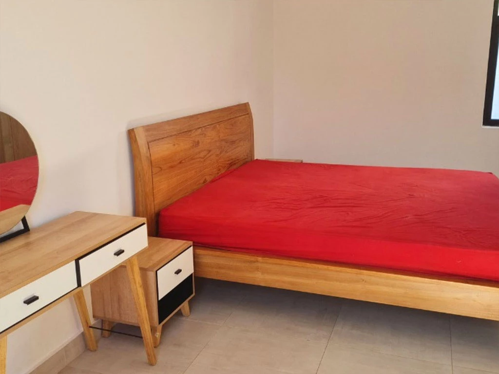001047-bedroom.webp