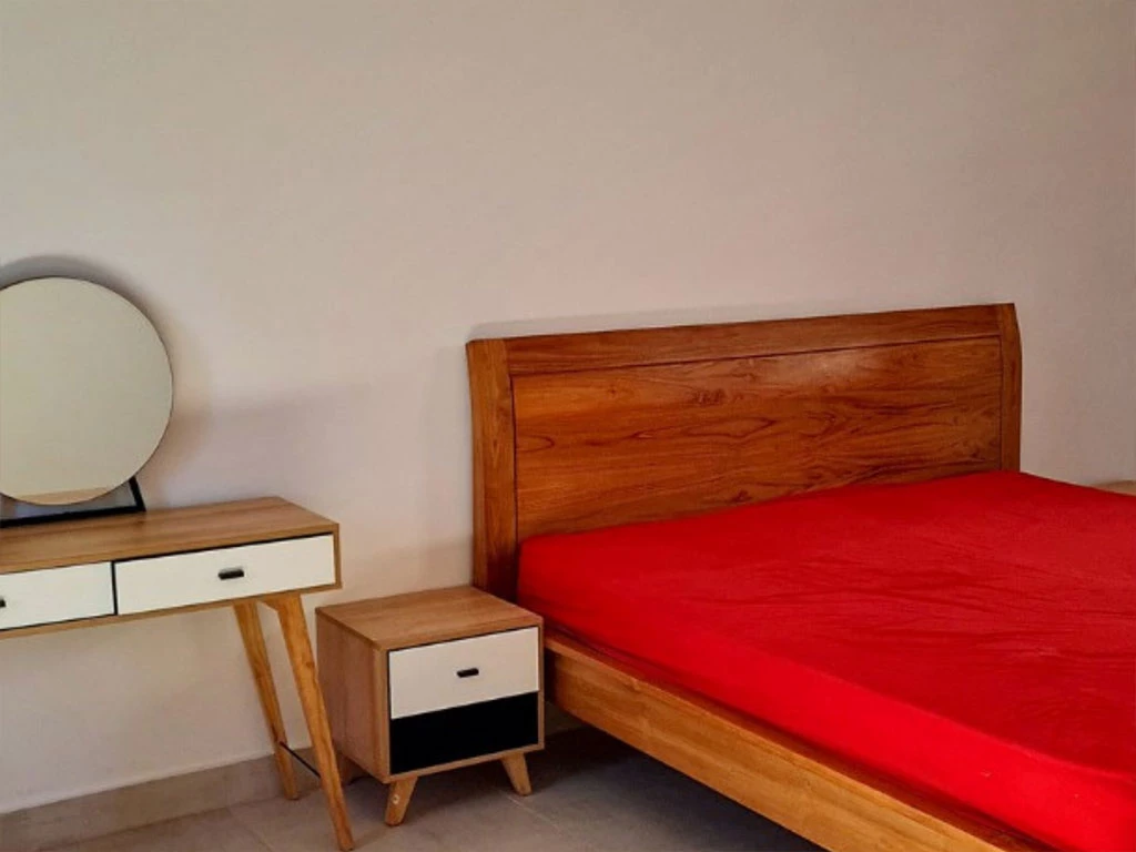 001047-bedroom2.webp