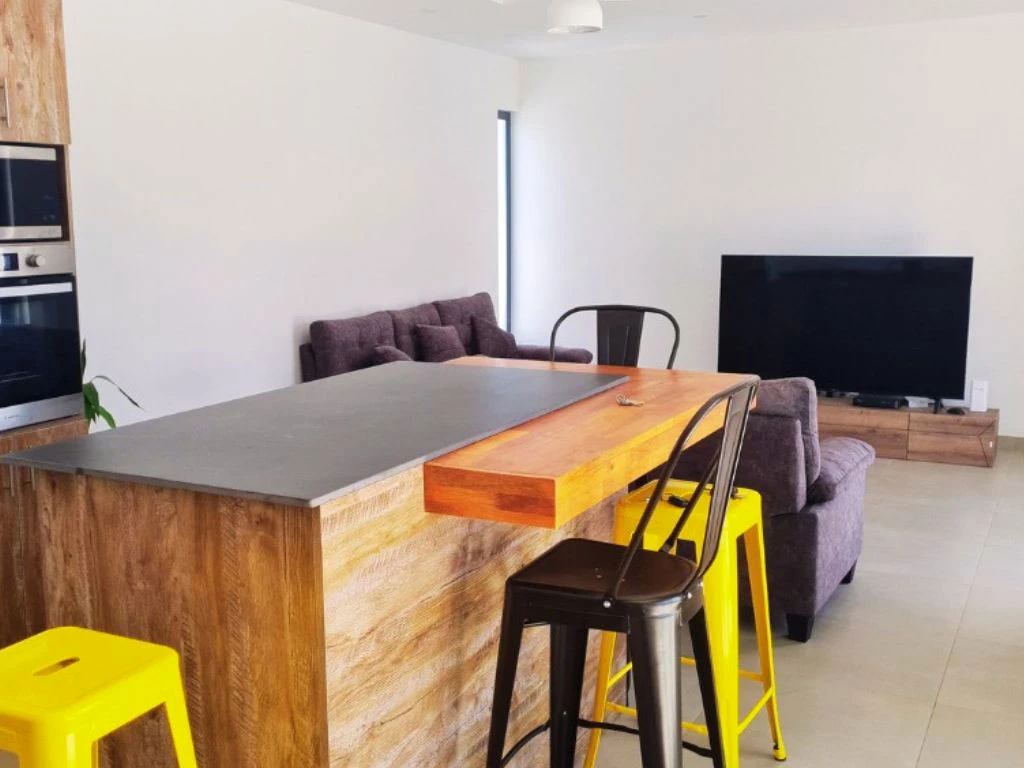 001050-livingroom.webp