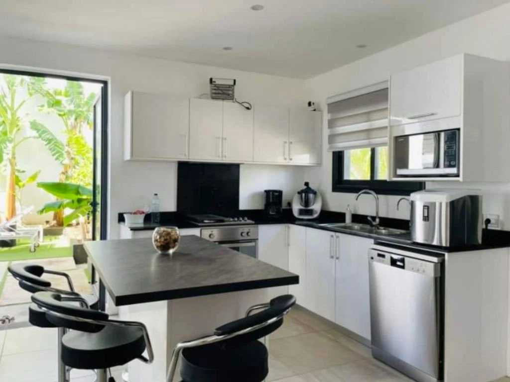 001057-kitchen4.webp