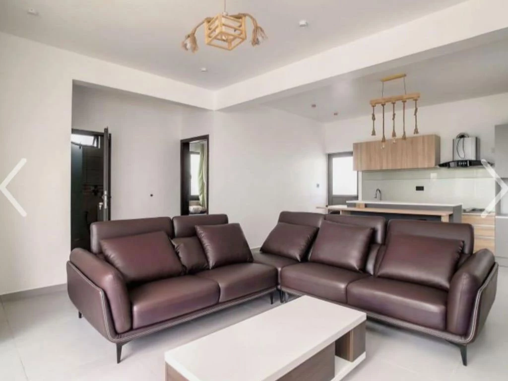 001069-livingroom.webp