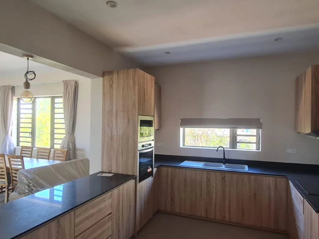 001010-kitchen.webp