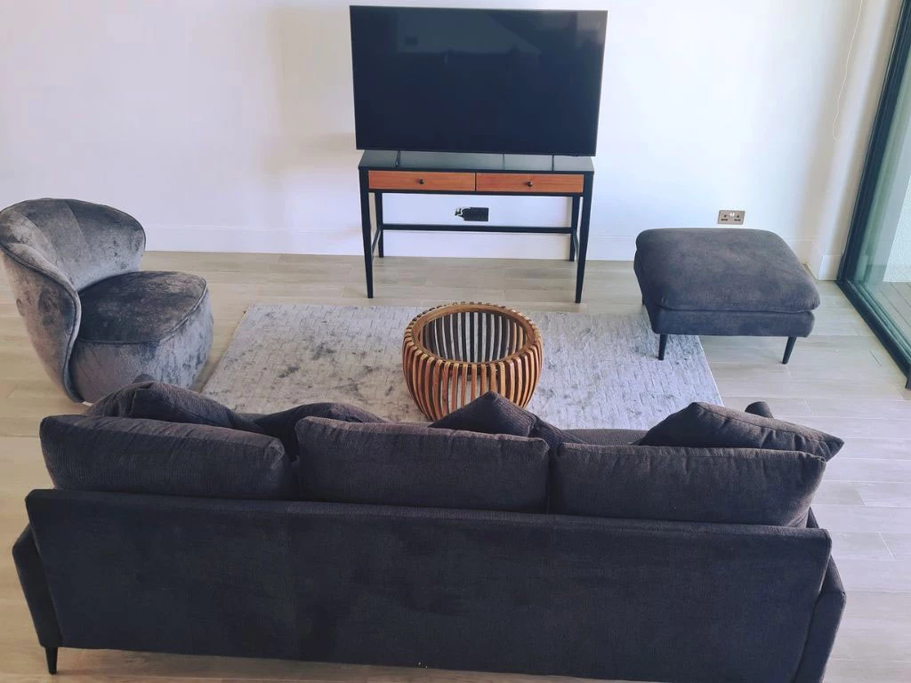 001032-livingroom7.webp