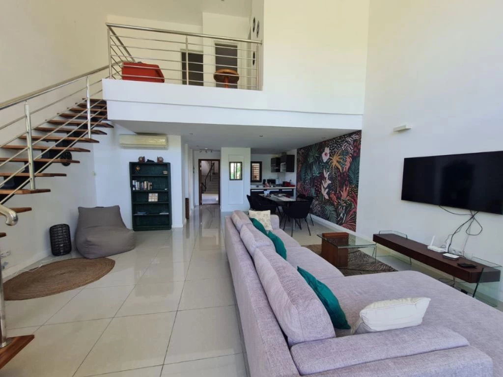 001039-livingroom.webp
