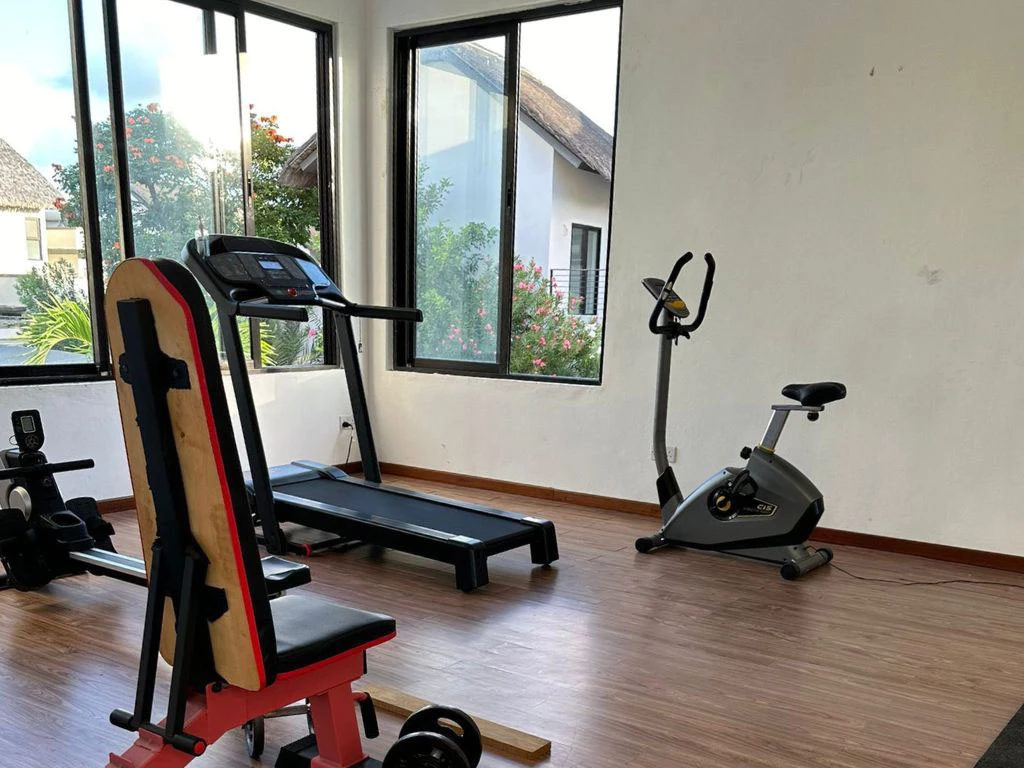 001039-gym.webp