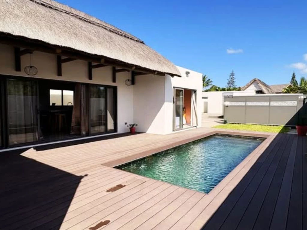 001063-pool.webp