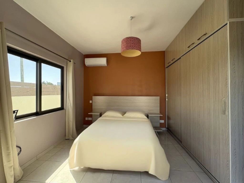 001063-3bedroom.webp