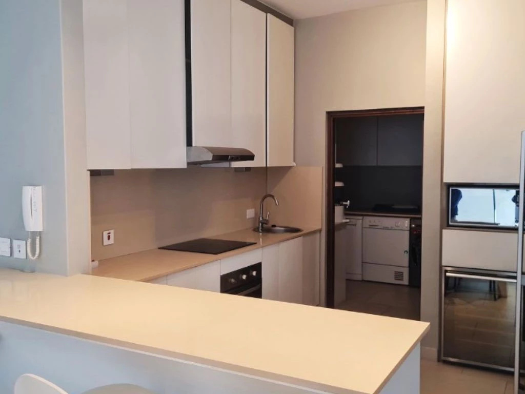 001064-kitchen.webp