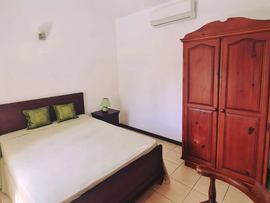 001035-2bedroom.webp