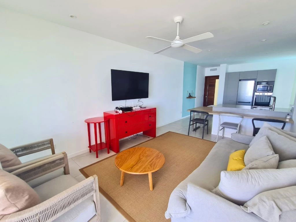 001041-livingroom4.webp