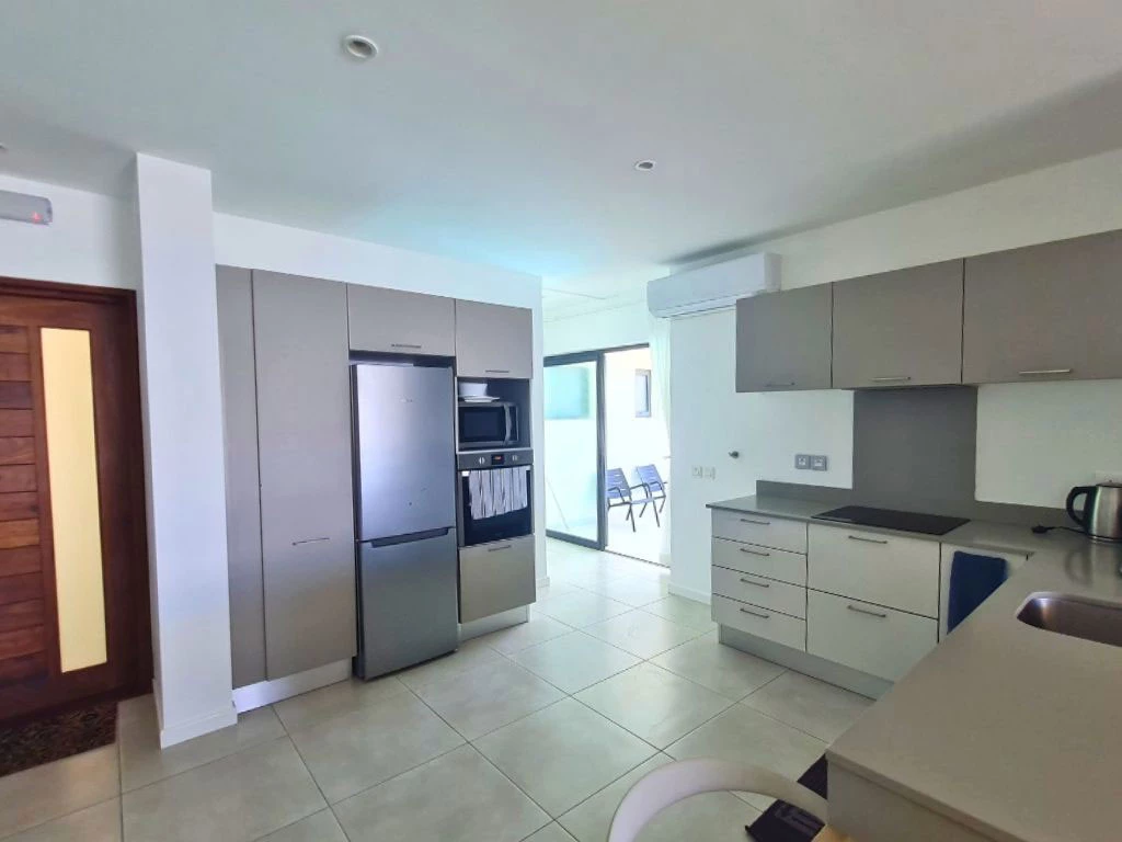 001041-kitchen2.webp