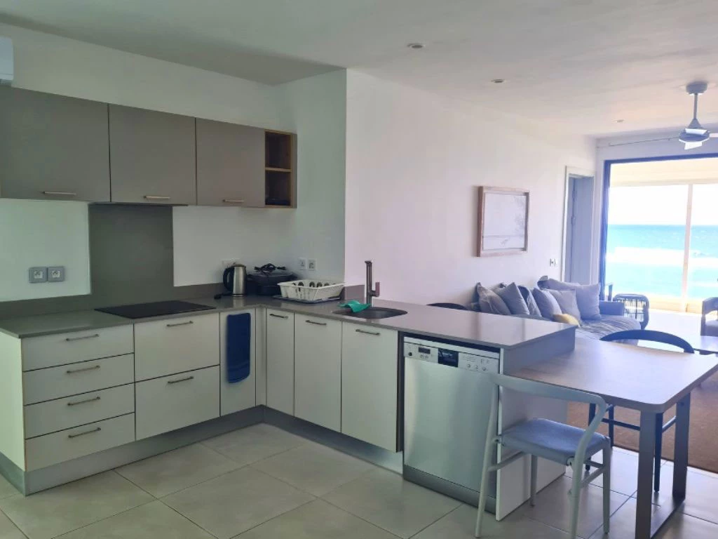 001041-kitchen.webp