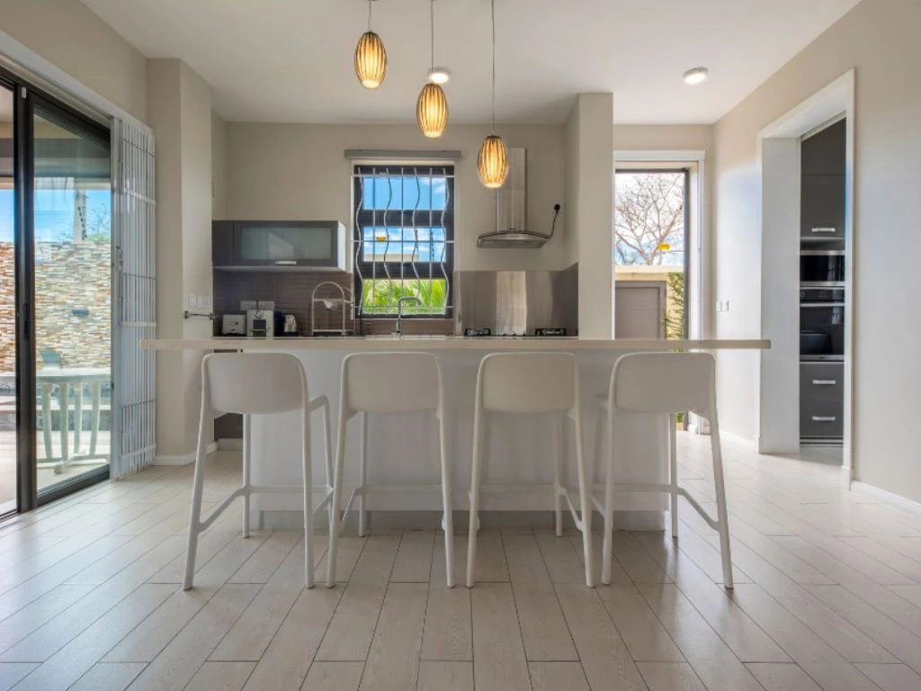 001034-kitchen3.webp