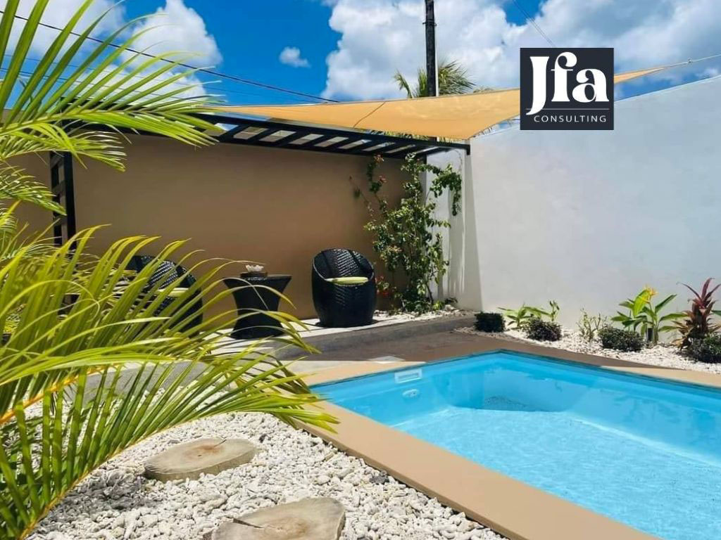 001021-pool.jpeg