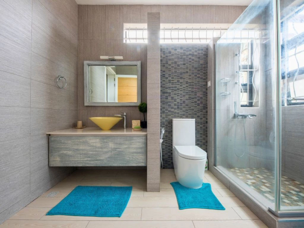 001034-4bathroom2.webp