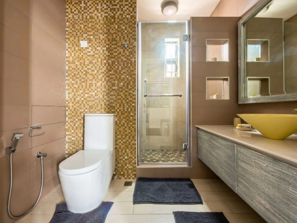 001034-3bathroom.webp