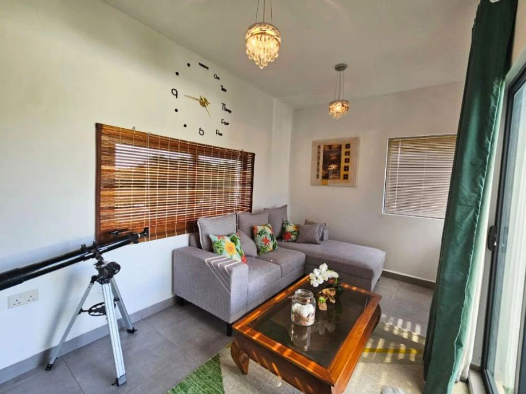 001014-livingroom3.webp