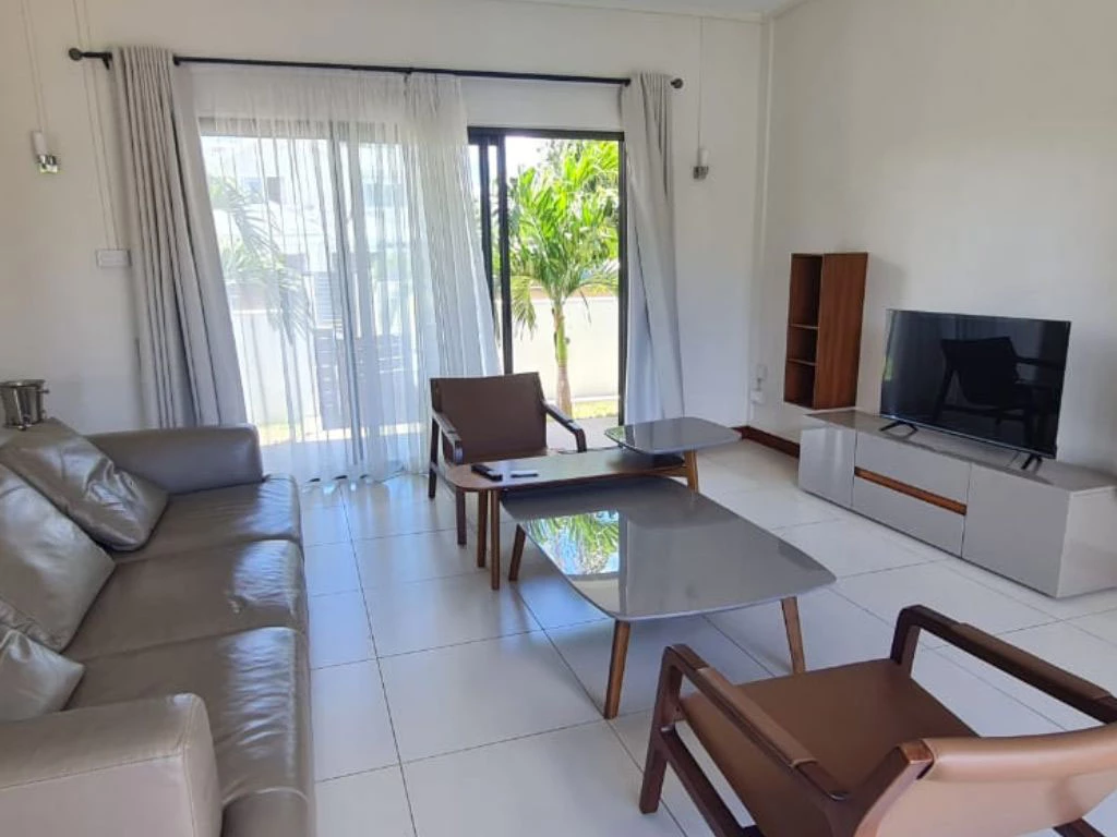 001016-livingroom3.webp