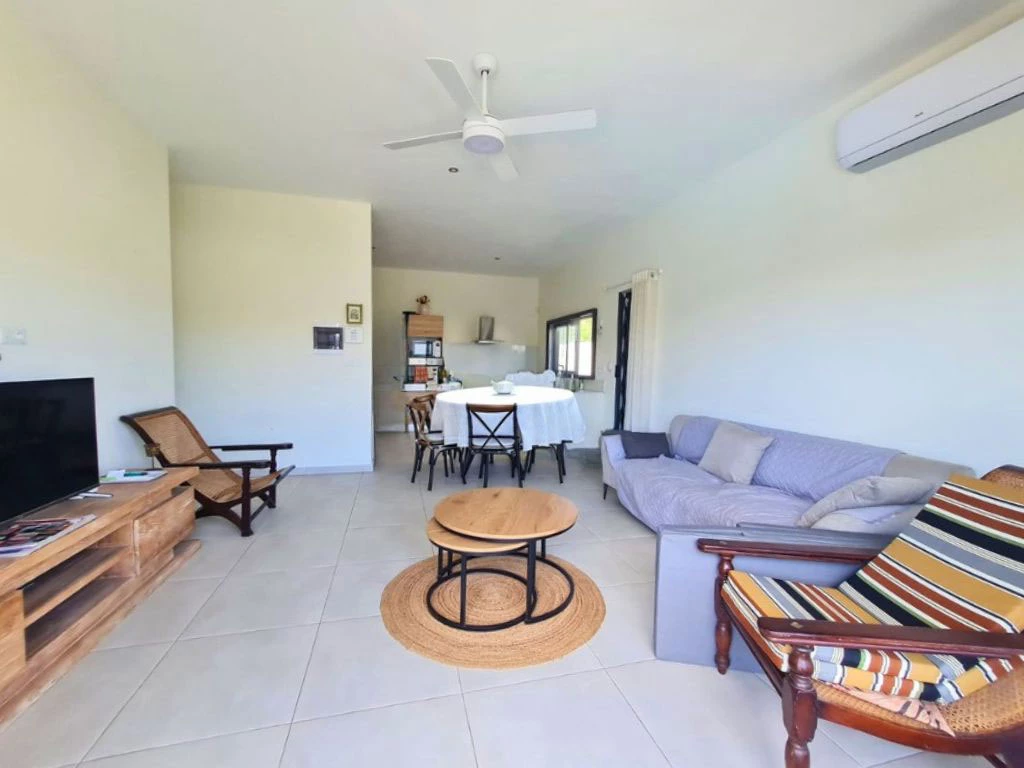 001023-livingroom.webp