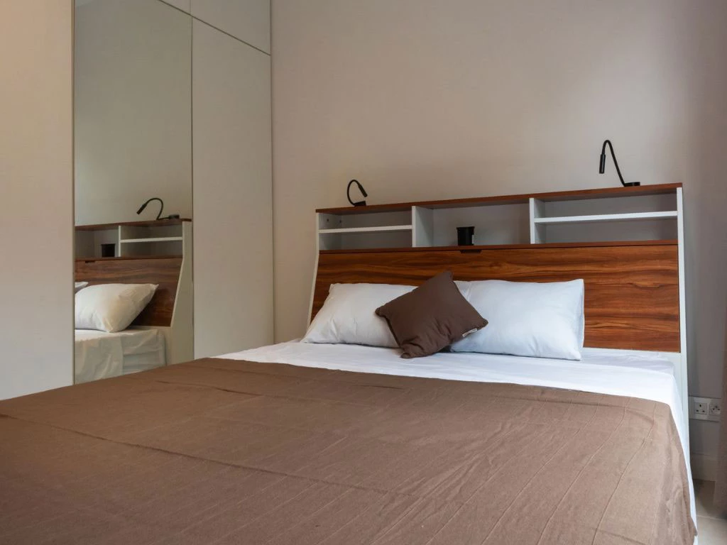001012-2bedroom.webp